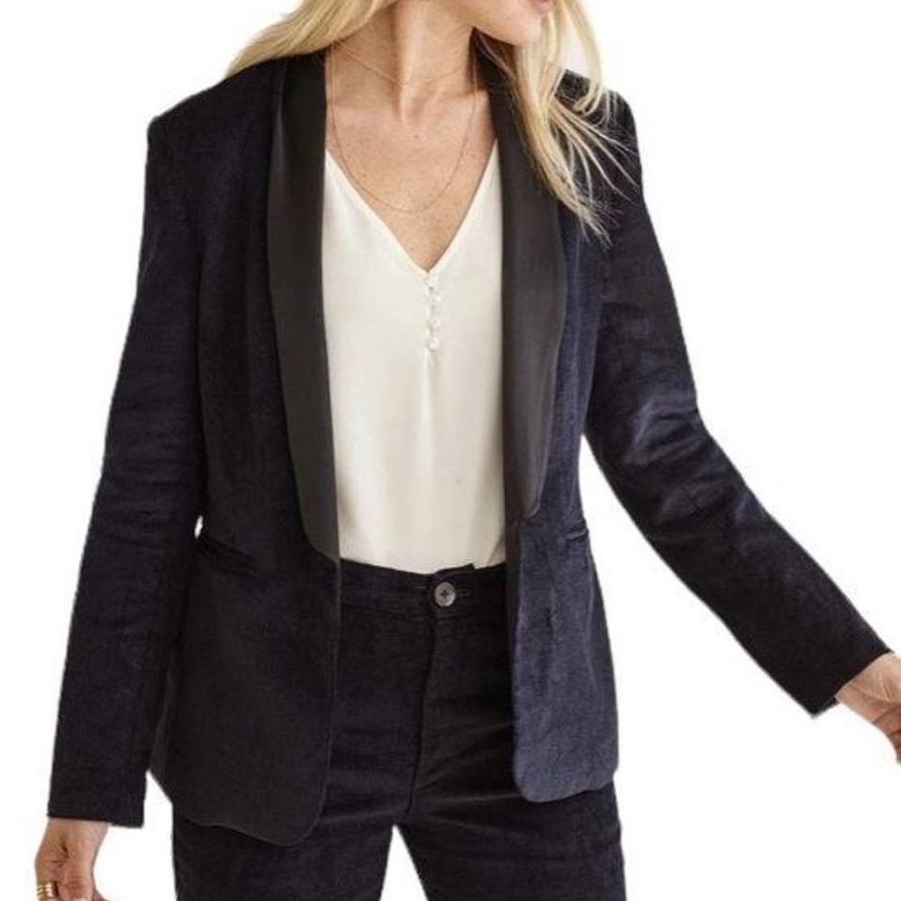 Amour Vert ROYA Corduroy Eco-Conscious Blazer | Navy and Black | XS